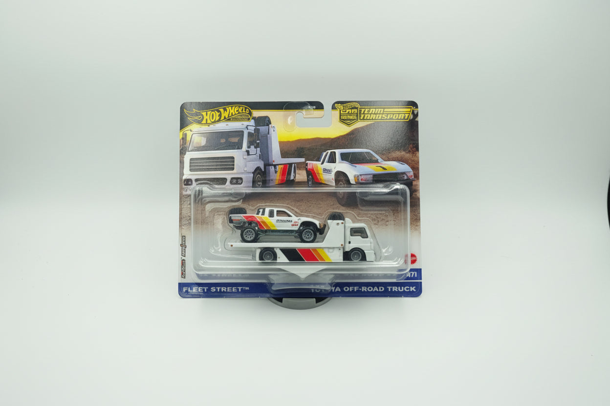 Hot Wheels Premium Car Culture Team Transport #71 - Fleet Street & Toyota Off-Road Truck