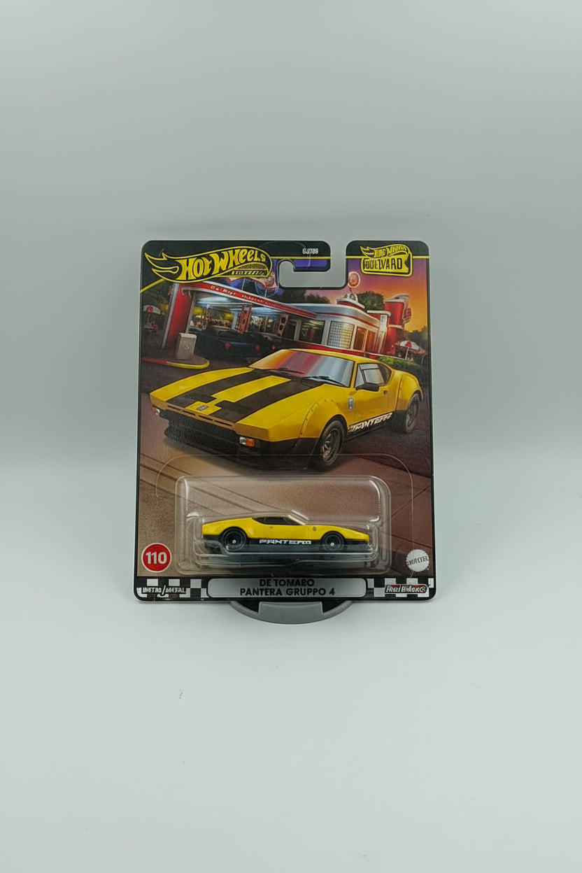 Hot Wheels Premium Boulevard #110 - De Tomaso Pantera Gruppo 4 (1:64 Scale)