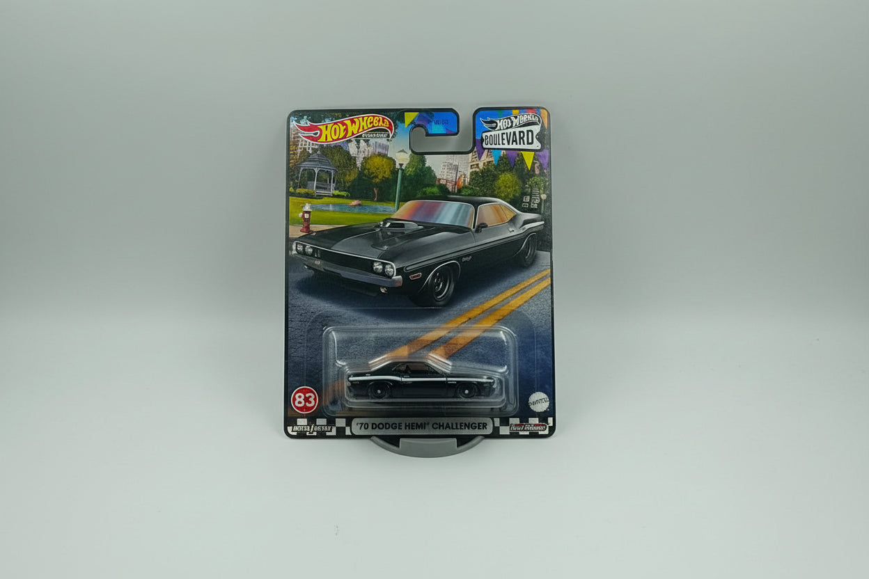 Hot Wheels Premium Boulevard - '70 Dodge Hemi Challenger (#83)