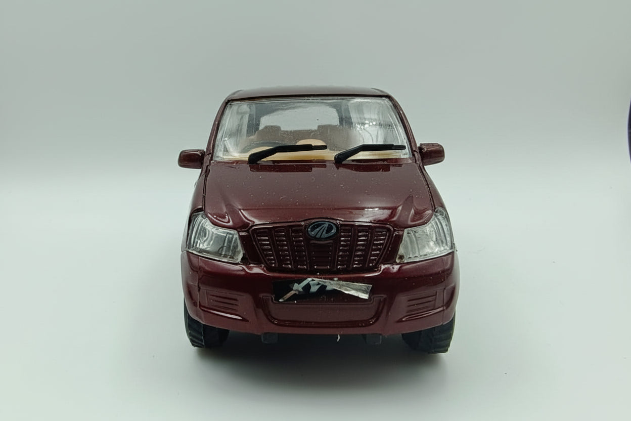 Mahindra Xylo Official Scale Model - 1:32 Scale (Maroon/Brown) 2nd Genaration