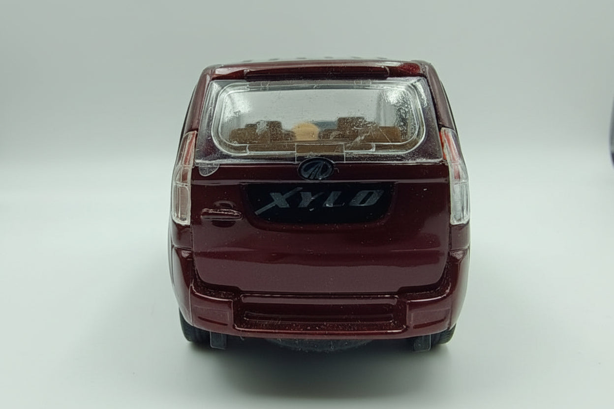 Mahindra Xylo Official Scale Model - 1:32 Scale (Maroon/Brown) 2nd Genaration