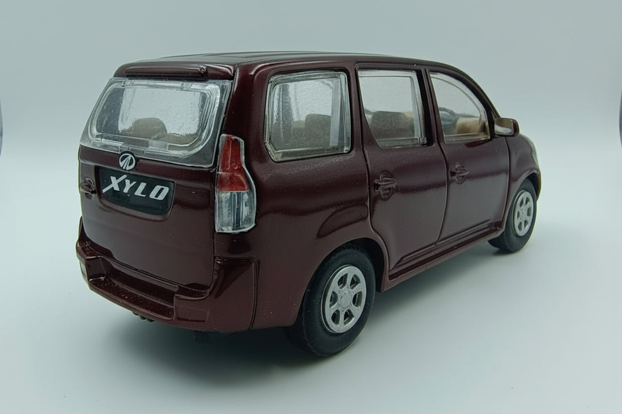 Mahindra Xylo Official Scale Model - 1:32 Scale (Maroon/Brown) 2nd Genaration