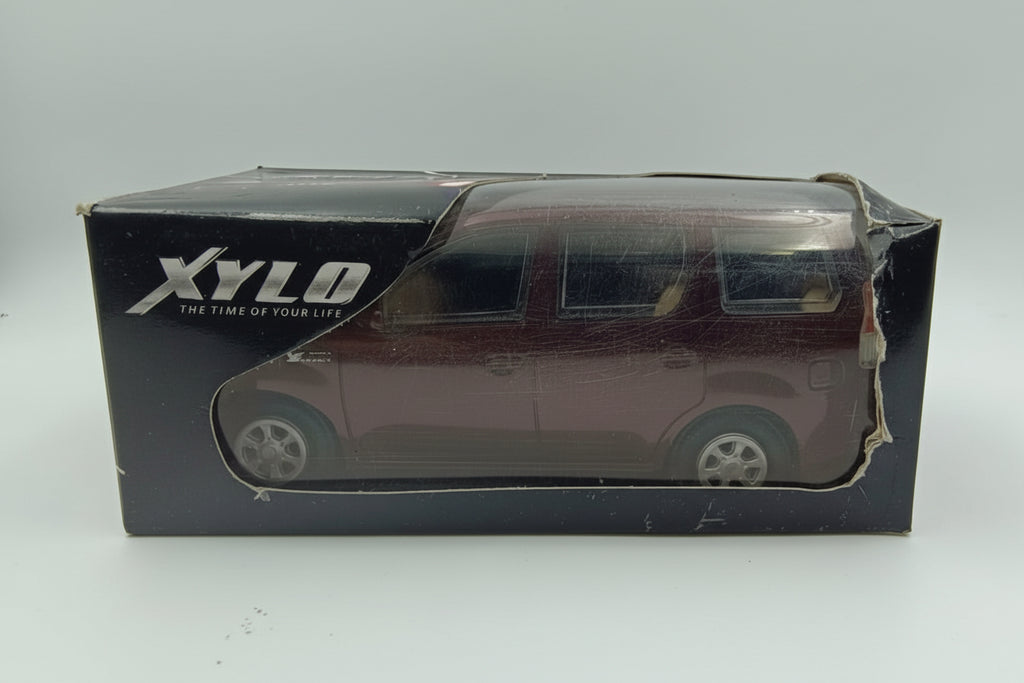 Mahindra Xylo Official Scale Model - 1:32 Scale (Maroon/Brown) 2nd Genaration
