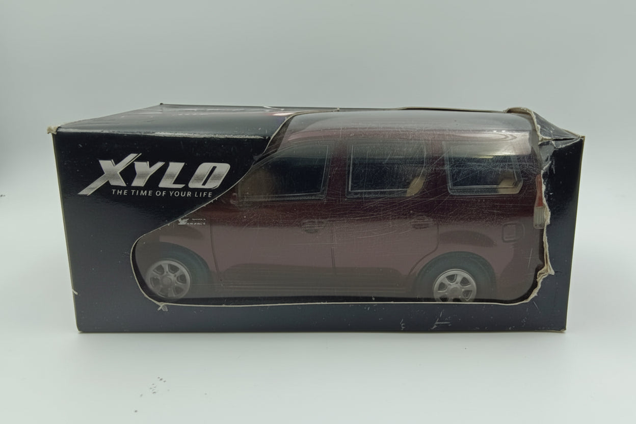 Mahindra Xylo Official Scale Model - 1:32 Scale (Maroon/Brown) 2nd Genaration