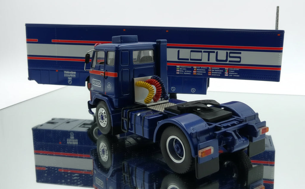 Volvo F89 Essex Lotus Racing Transporter [1, 6, 8]