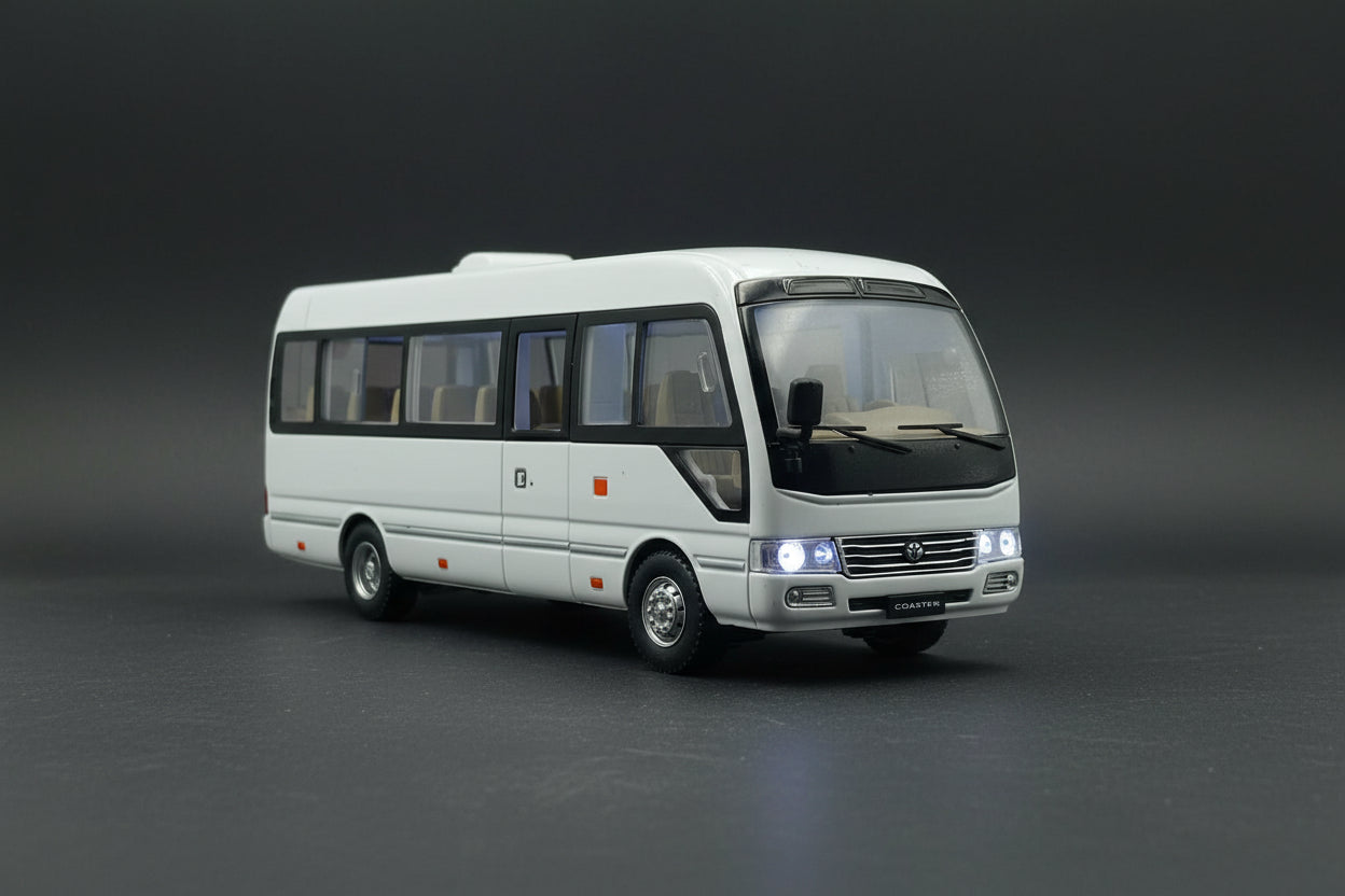 1:24 Scale Toyota Coaster Diecast Minibus Model - High-Detail Collectible (White)