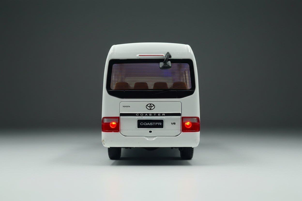 1:24 Scale Toyota Coaster Diecast Minibus Model - High-Detail Collectible (White)