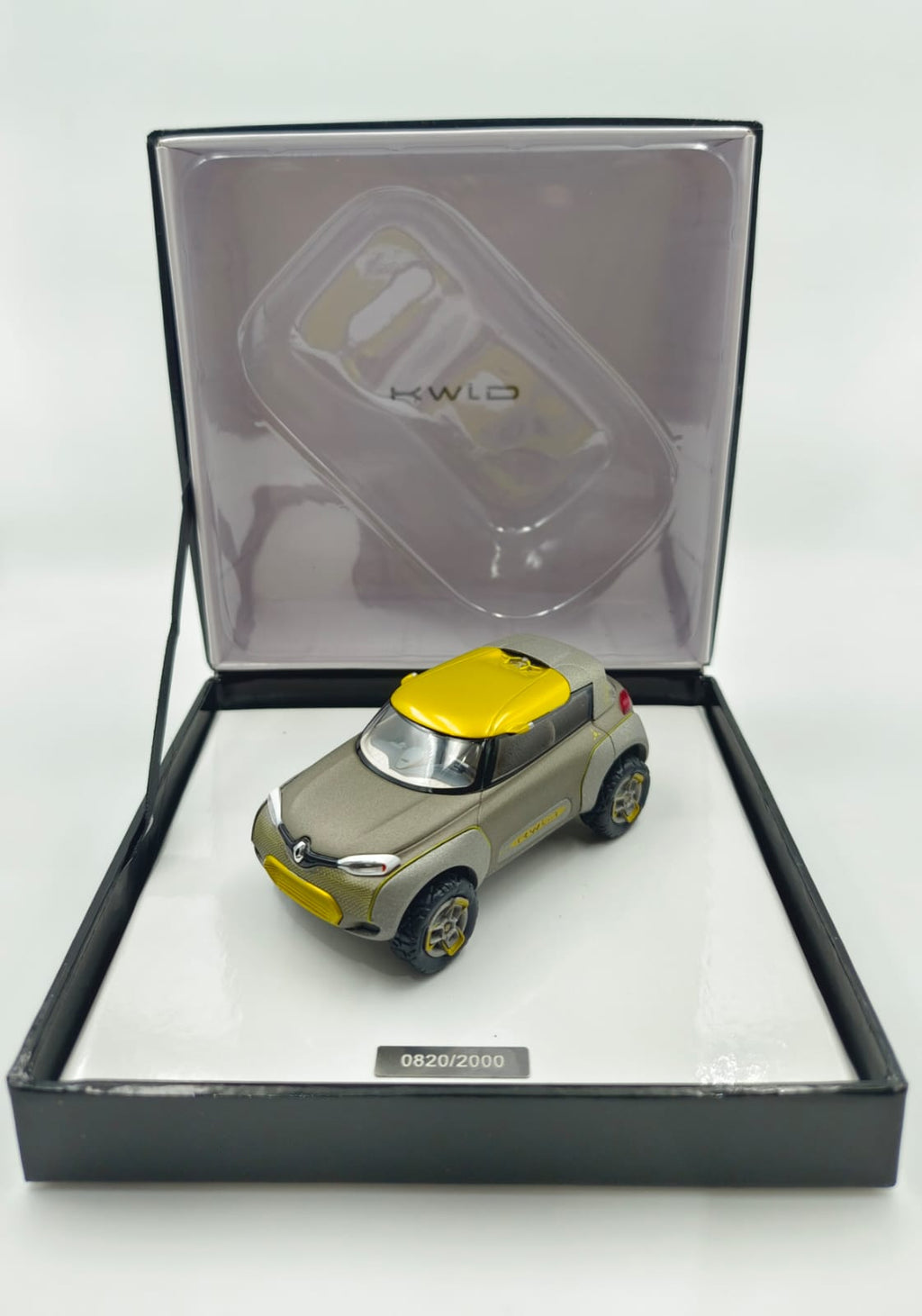 Renault Kwid Concept 2014 Mumbai 1:43 Scale Model - Limited Edition by Norev