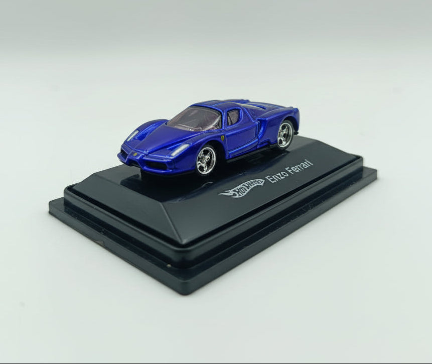 Hot Wheels 1:87 Scale Enzo Ferrari - Blue Die-Cast Collectible