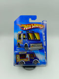 Hot Wheels 2009 HW City Works Blue Ice Cream Truck #113/190 (7/10)