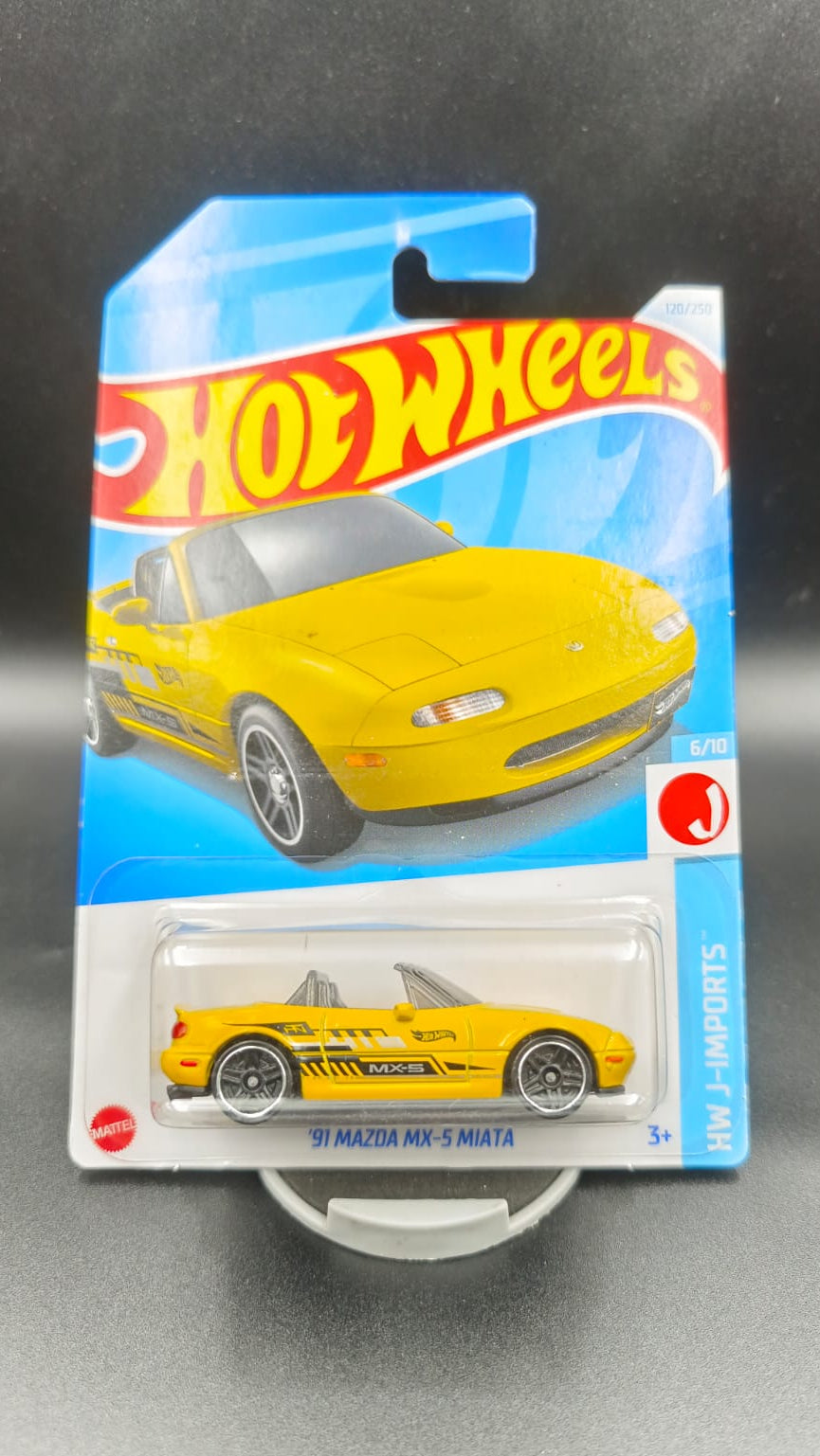 Hot Wheels '91 Mazda MX-5 Miata - Yellow (HW J-Imports 6/10)