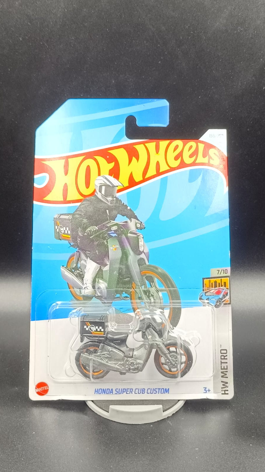 Hot Wheels Honda Super Cub Custom – HW Metro 7/10 (Grey/Black) – 1:64 Scale Die-Cast Motorcycle