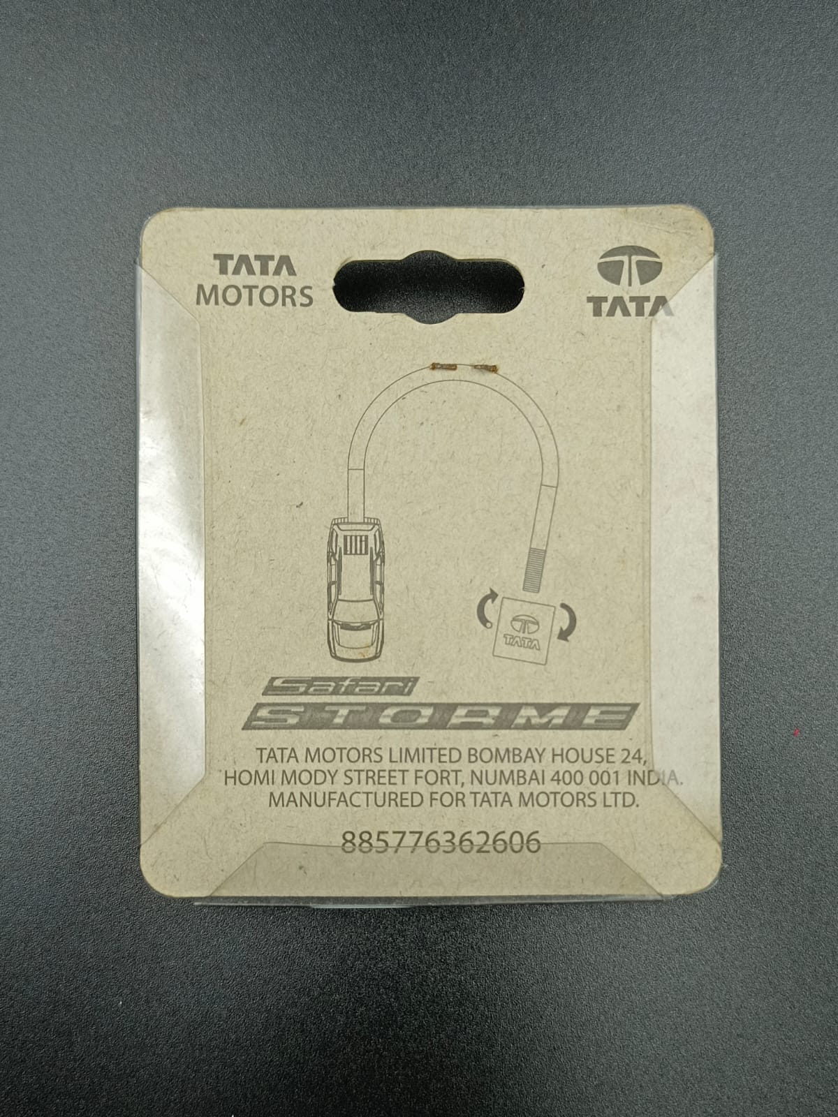 Official Tata Motors Safari Storme Diecast Metal Keychain