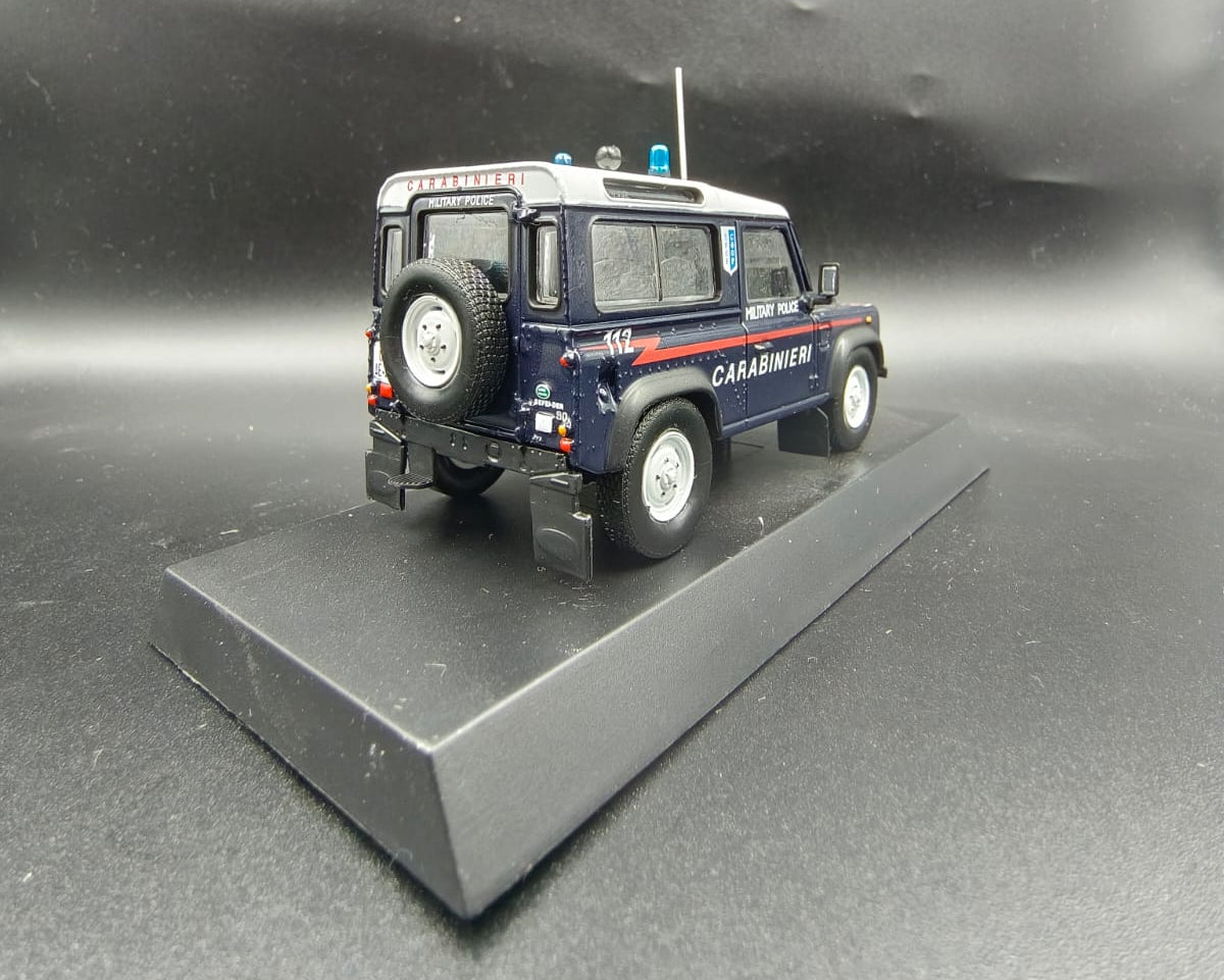 Land Rover Defender 90 1995 Carabinieri (Italian Military Police) - 1:43 Scale Diecast Model