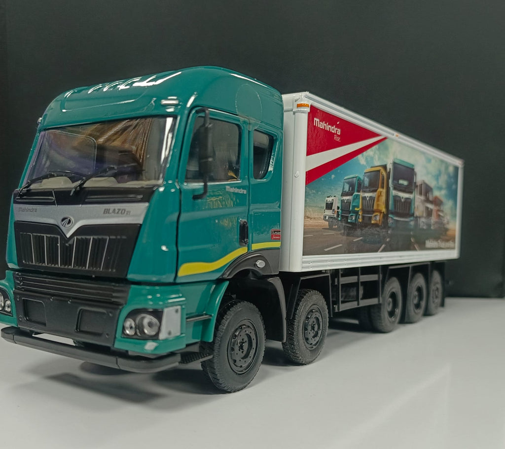 Mahindra Blazo 37 / X37 Diecast Scale Model Truck (14 Wheeler)