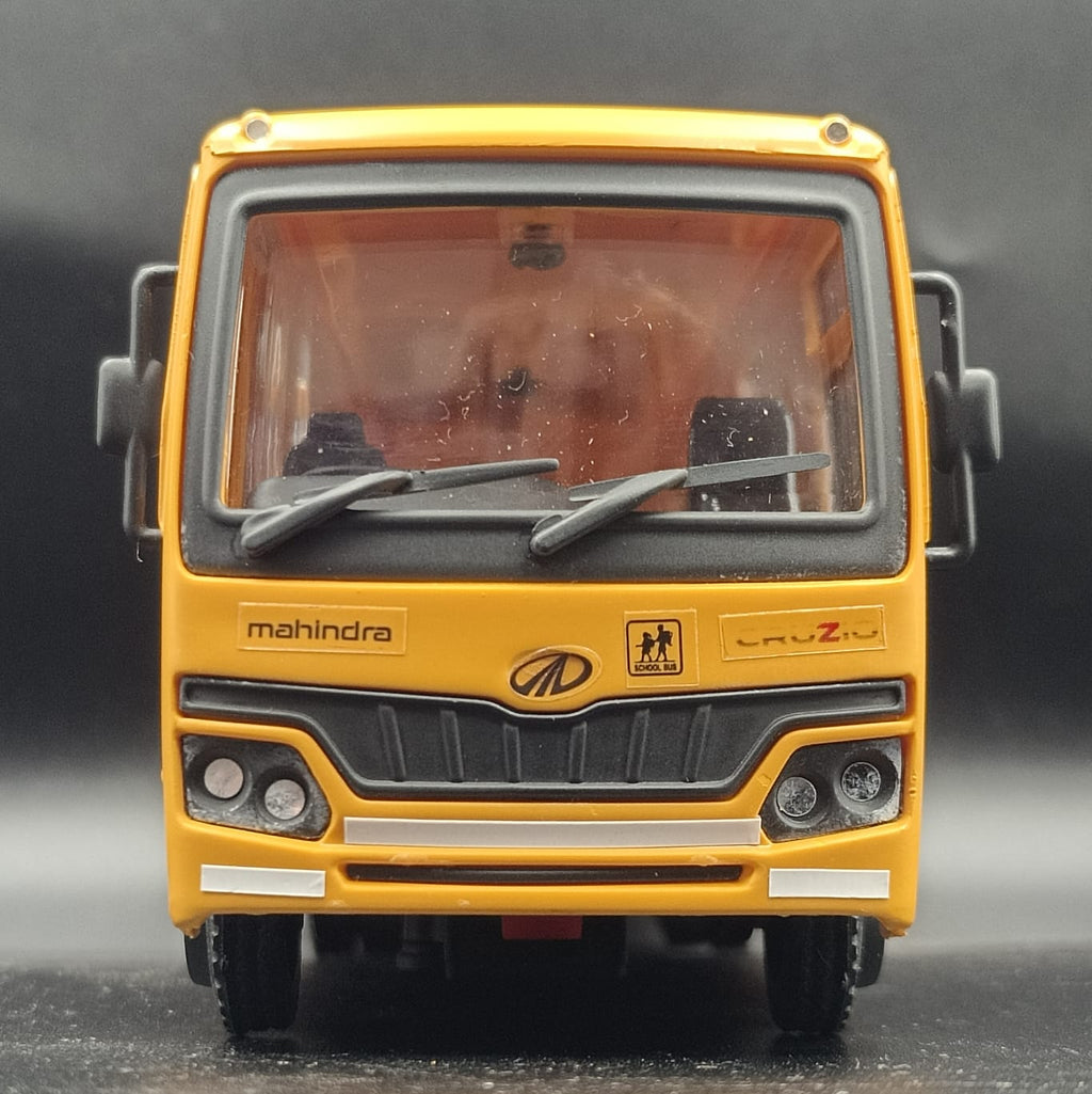 Mahindra Cruzio School Bus Scale Model (1:32 Scale)