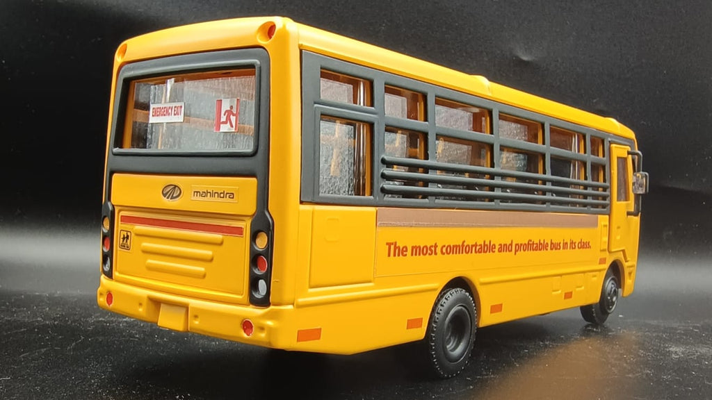 Mahindra Cruzio School Bus Scale Model (1:32 Scale)