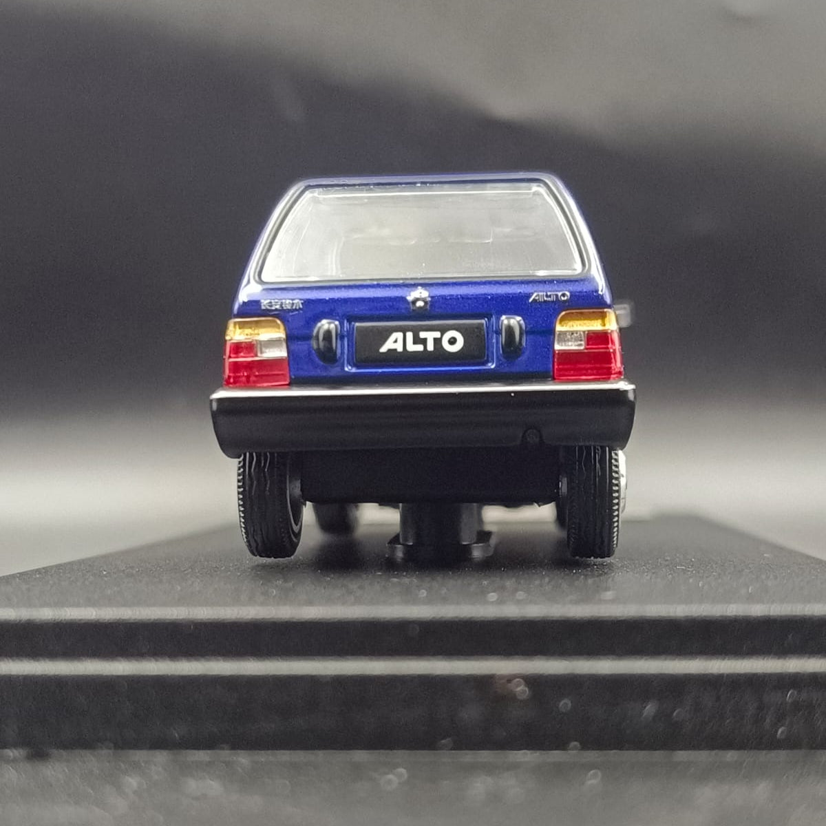 1:43 Changan Suzuki Alto Classic (Maruti 800) Alloy Diecast Model Car - Blue