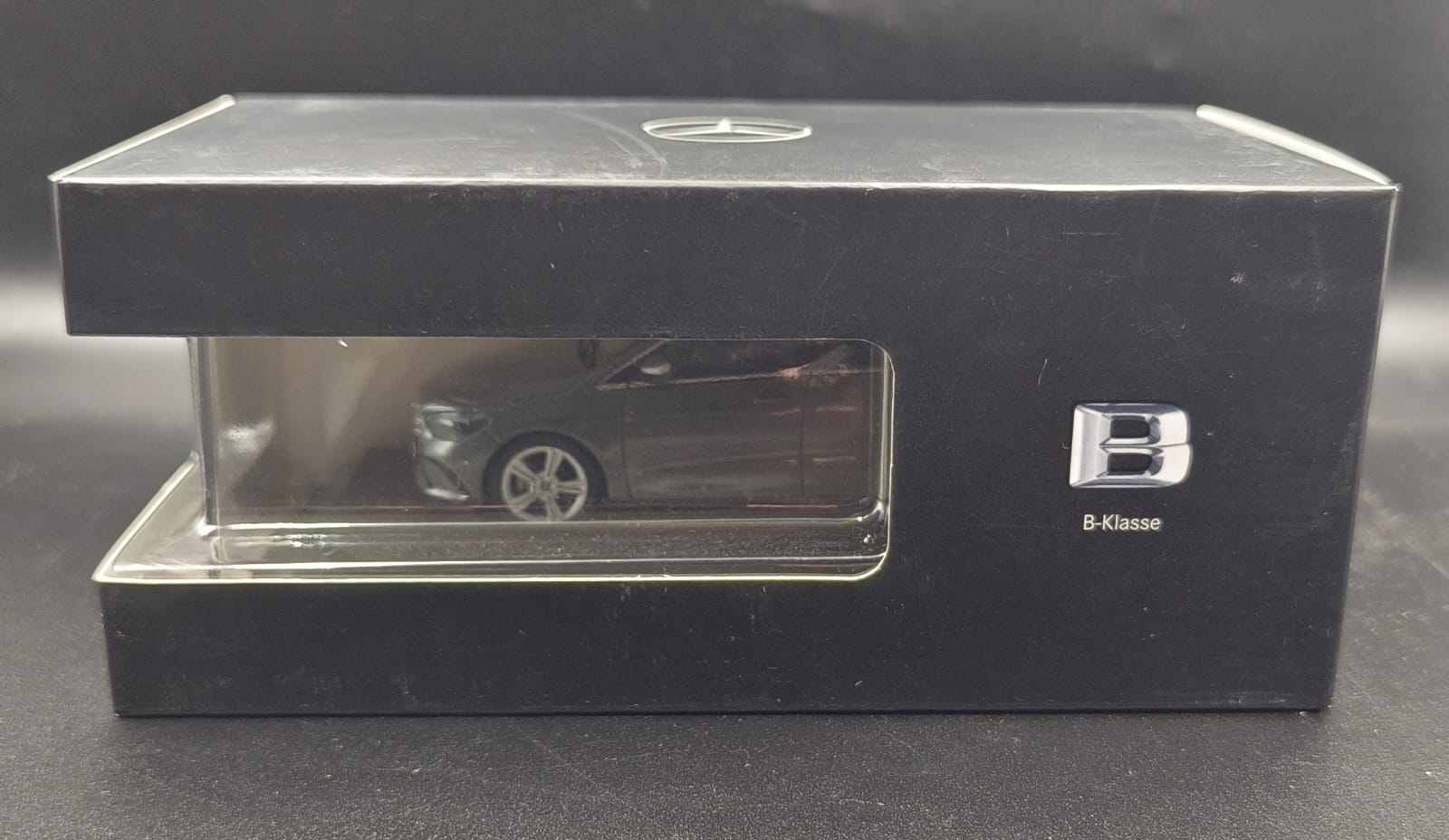 Mercedes-Benz B-Class (W247) 1:43 Diecast Model Car - Mountain Grey