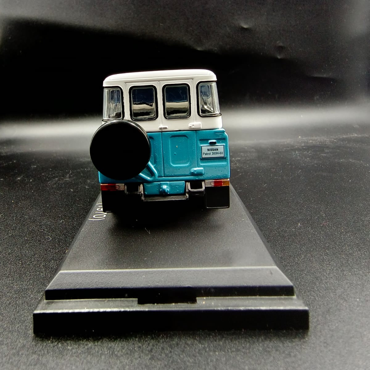 First43 1:43 Nissan Patrol 300 H-60 1970 - Light Blue & White (Jonga)