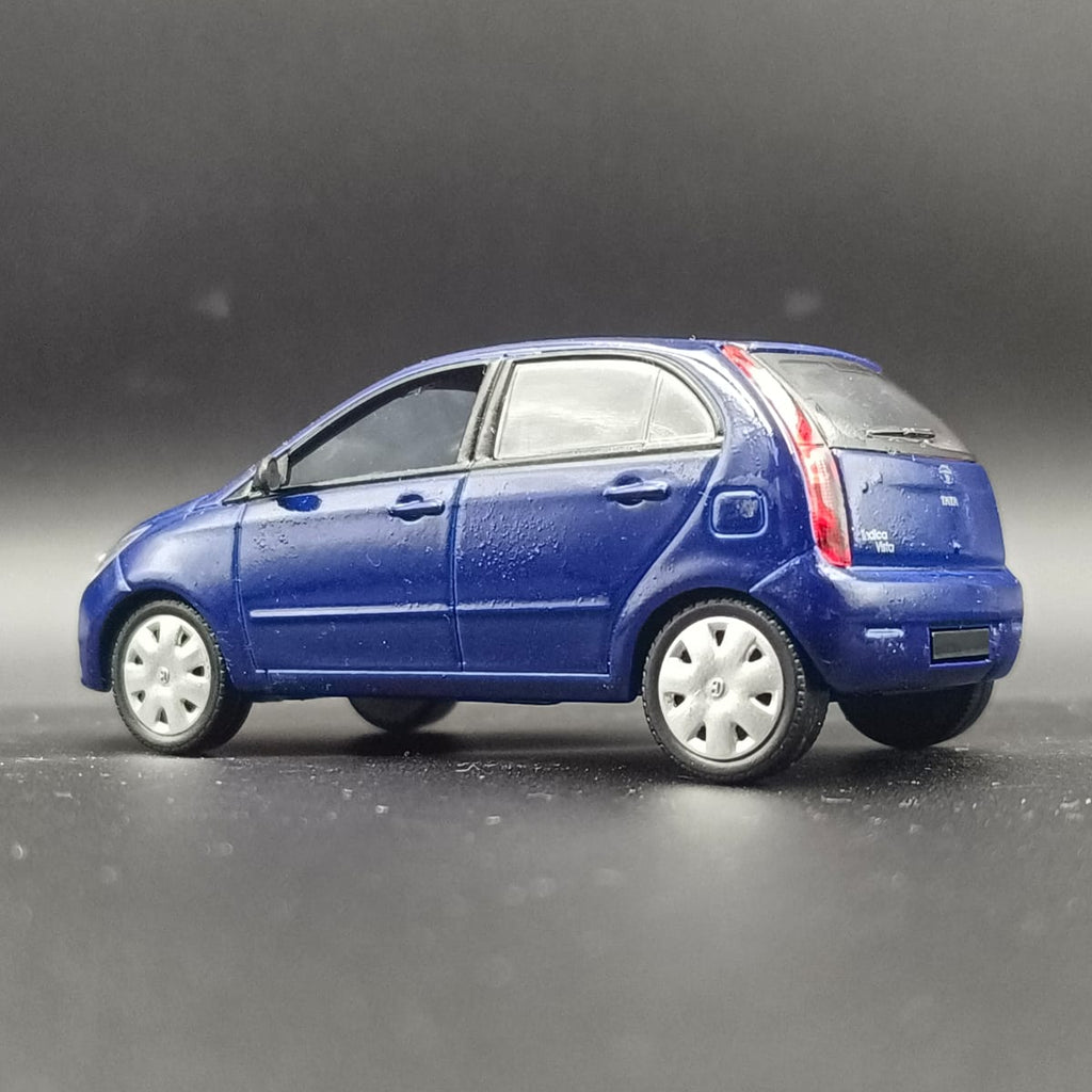 TATA Indica Vista Diecast Scale Model Car (1:43 Scale) - Blue