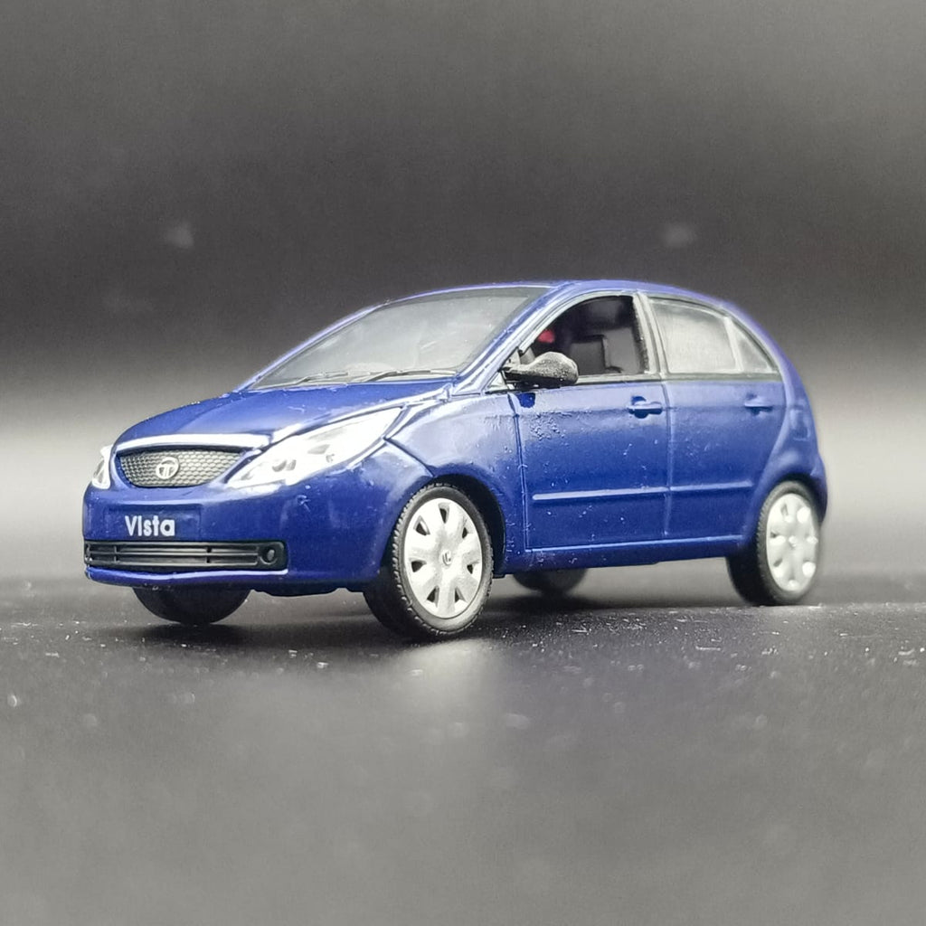 TATA Indica Vista Diecast Scale Model Car (1:43 Scale) - Blue
