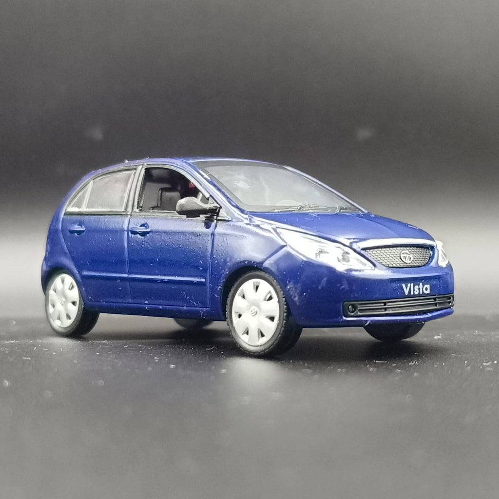 TATA Indica Vista Diecast Scale Model Car (1:43 Scale) - Blue