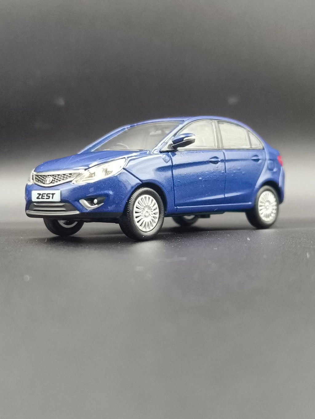 Tata Zest (Official Licensed Merchandise) – 1:43 Scale