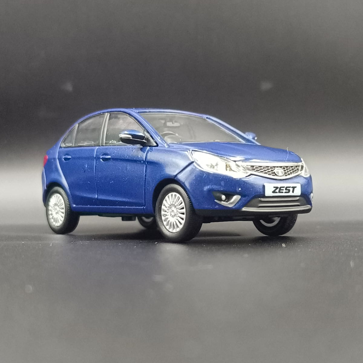 Tata Zest (Official Licensed Merchandise) – 1:43 Scale