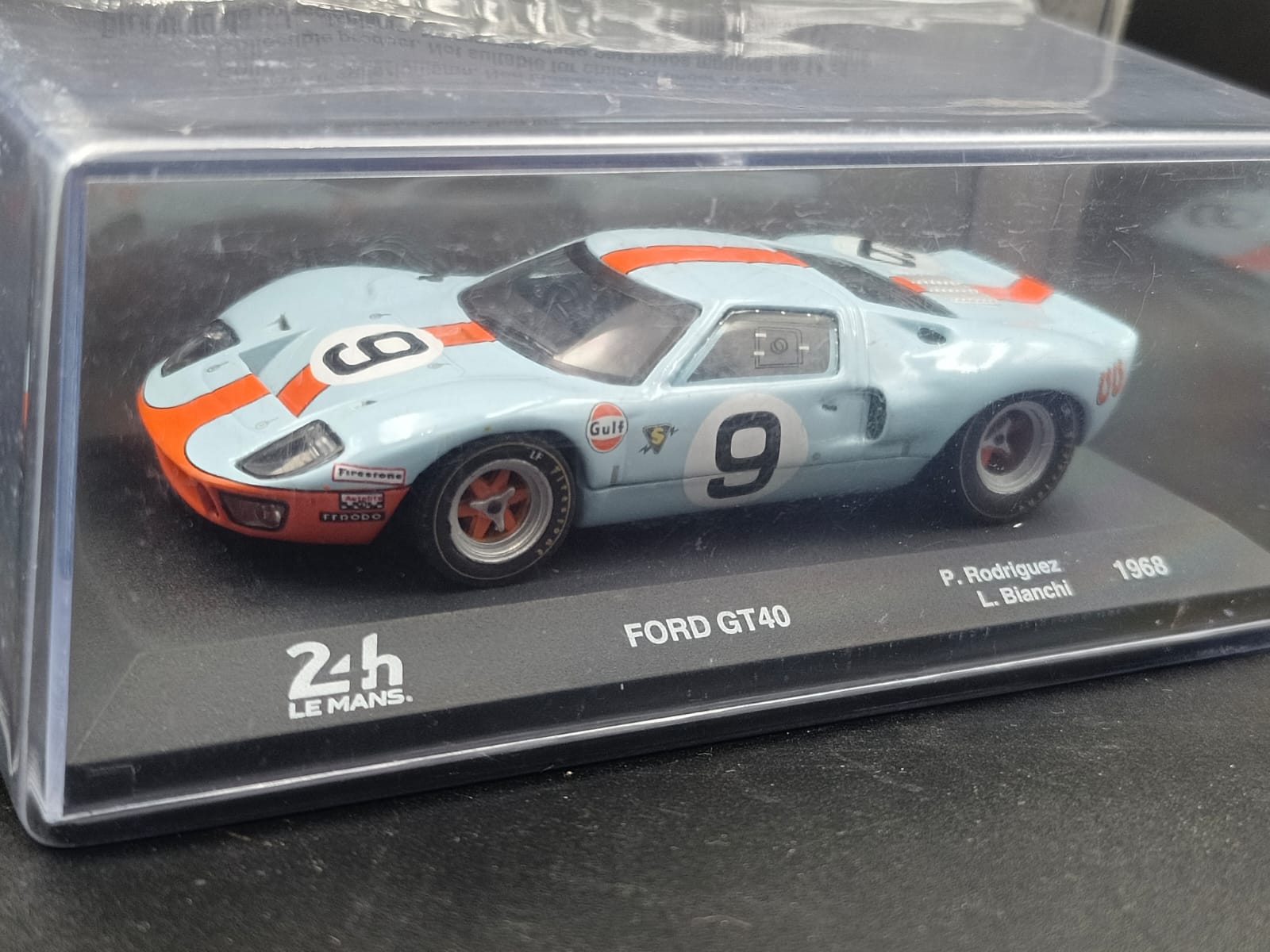 Zoom 1:64 1968 Ford GT40 #9 Gulf Livery Le Mans 24h Winner Diecast Model