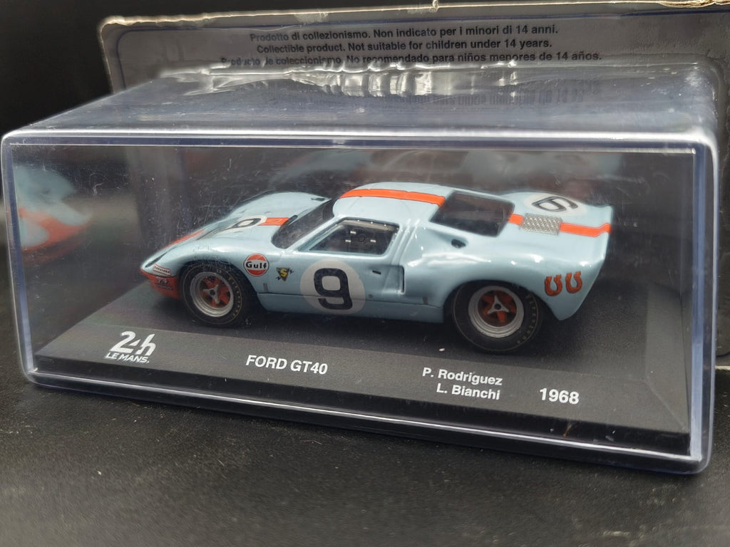 Zoom 1:64 1968 Ford GT40 #9 Gulf Livery Le Mans 24h Winner Diecast Model
