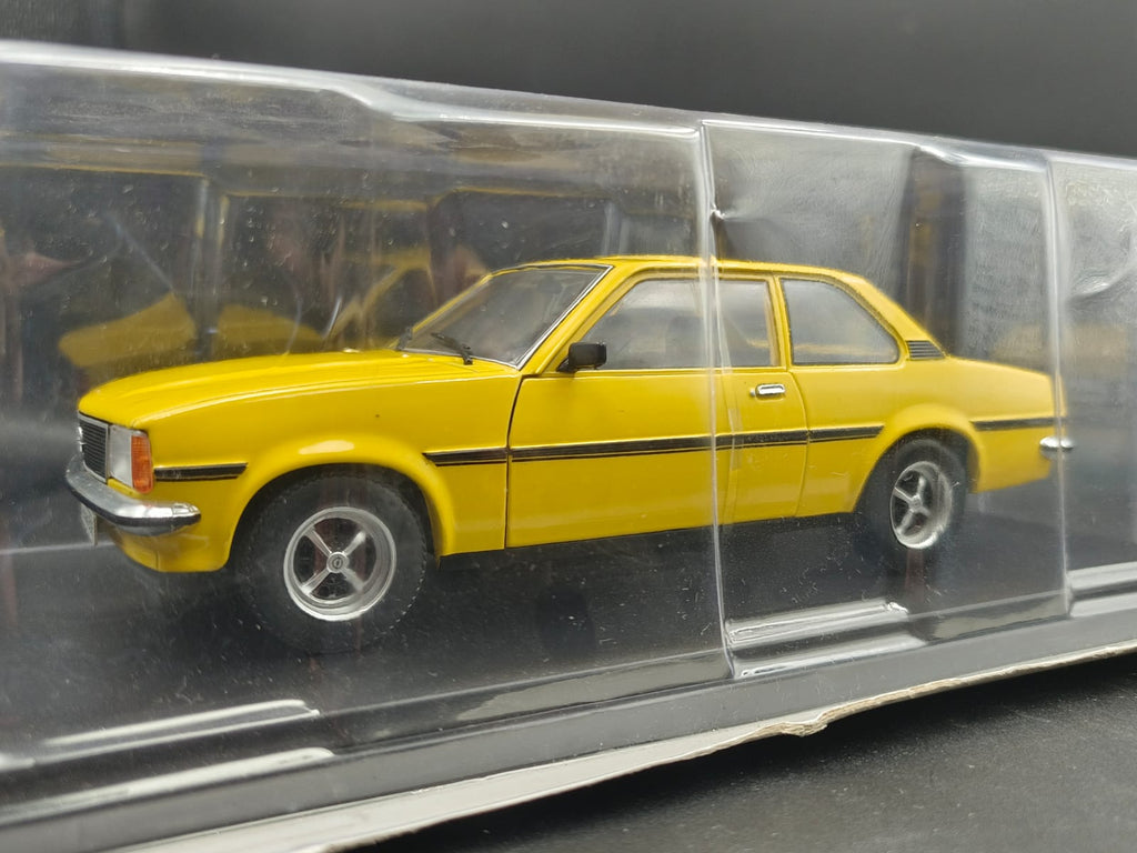 Opel Ascona 1.9 SR (1975) Diecast Model Car – Yellow (1:24 Scale)