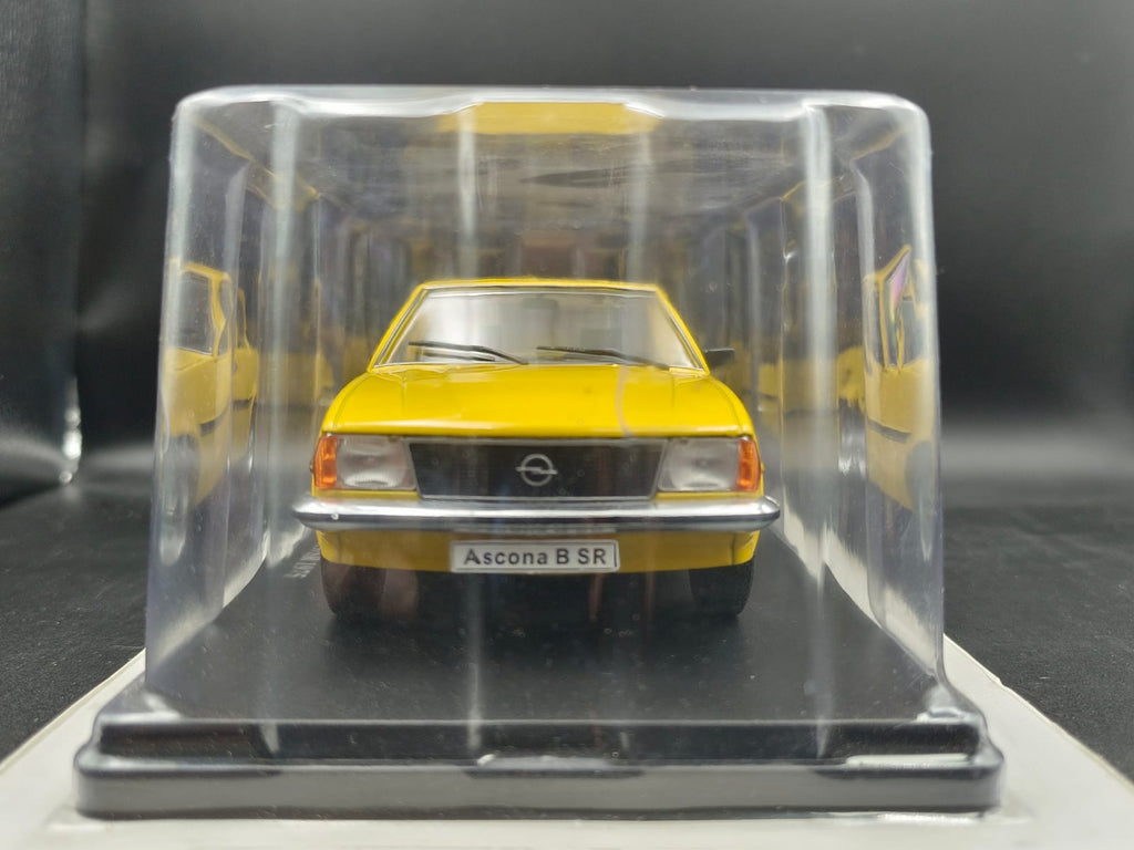 Opel Ascona 1.9 SR (1975) Diecast Model Car – Yellow (1:24 Scale)