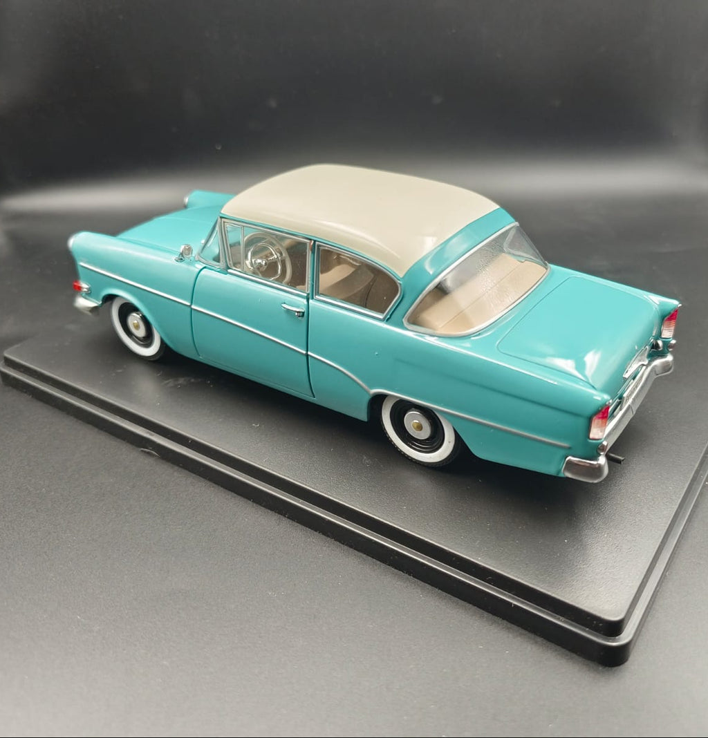 1/24 Scale 1957 Opel Olympia Rekord PI Die-Cast Model Car - Turquoise & White
