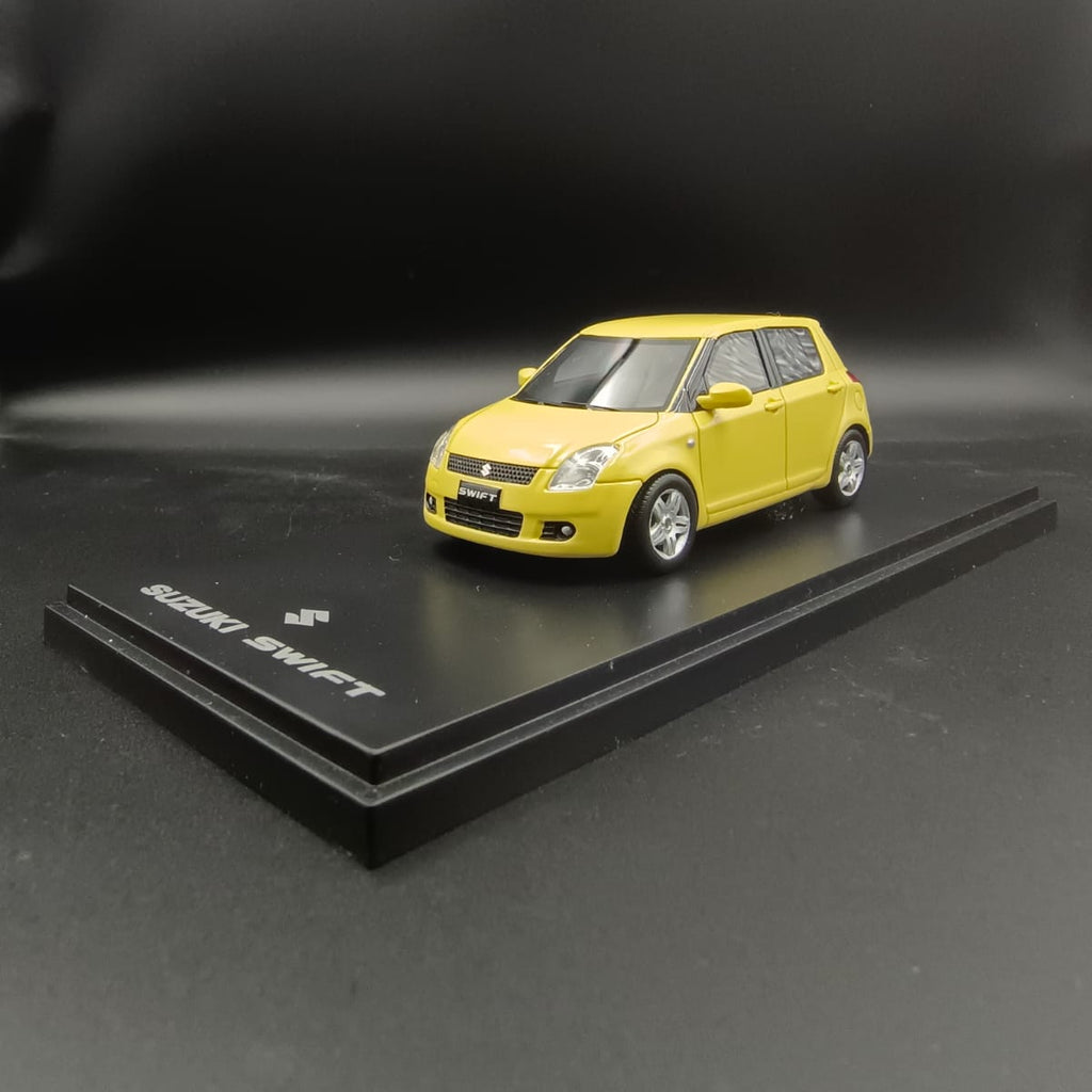 Sunyork 1:43 Suzuki Swift Sport (2006) - Champion Yellow