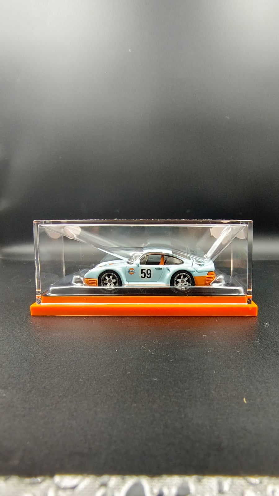 Hot Wheels Red Line Club RLC Exclusive 1986 Porsche 959 - Gulf Racing Livery (1:64 Scale) [Unsealed]