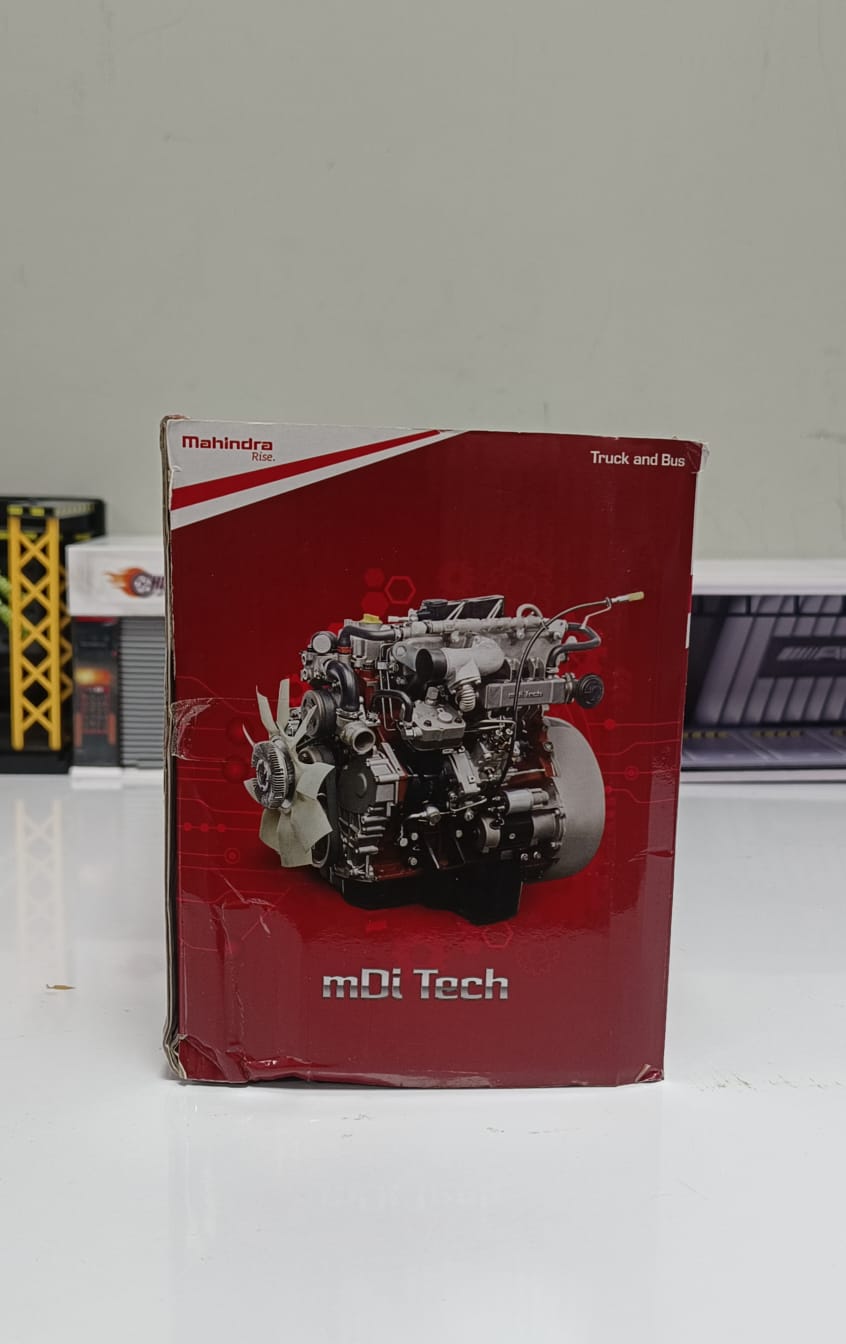 Mahindra Furio 14 Truck Diecast Scale Model - 1:32 Scale (Red)