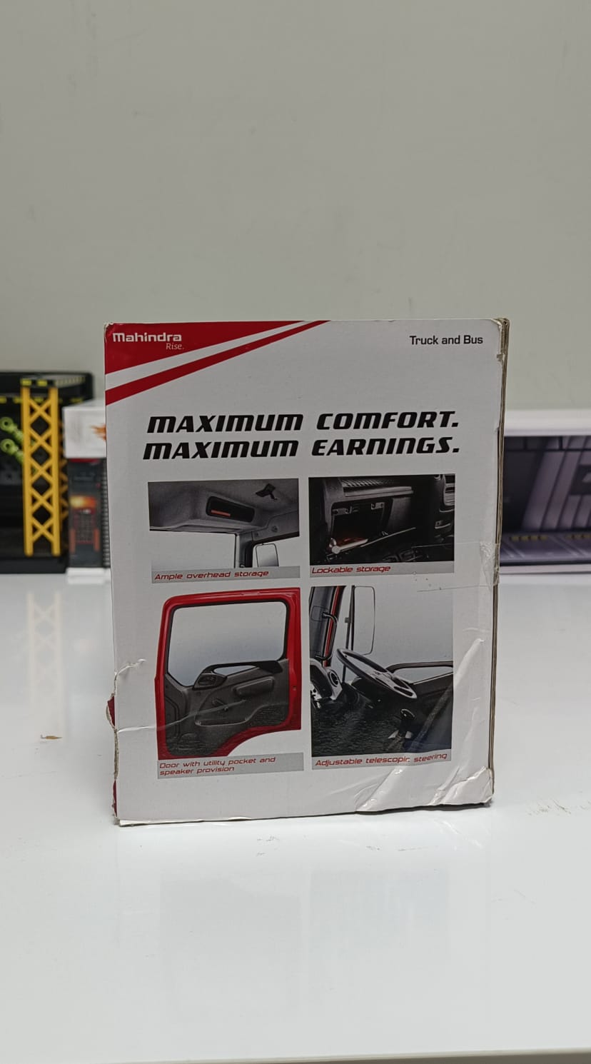 Mahindra Furio 14 Truck Diecast Scale Model - 1:32 Scale (Red)