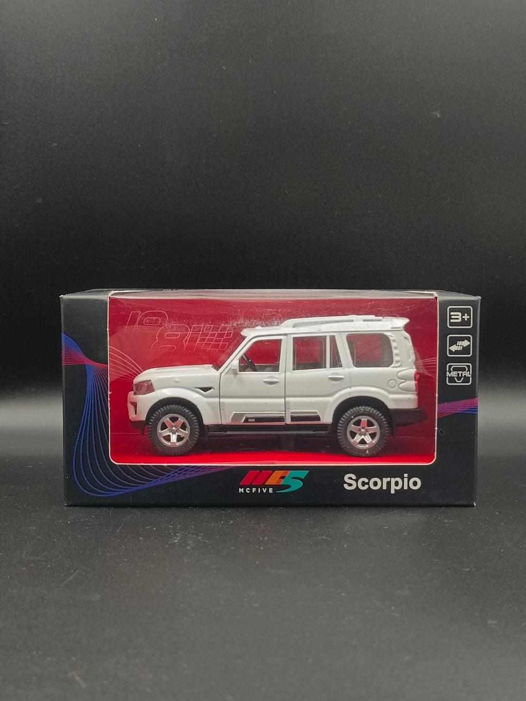MCFIVE Mahindra Scorpio S11 Diecast Scale Model - White