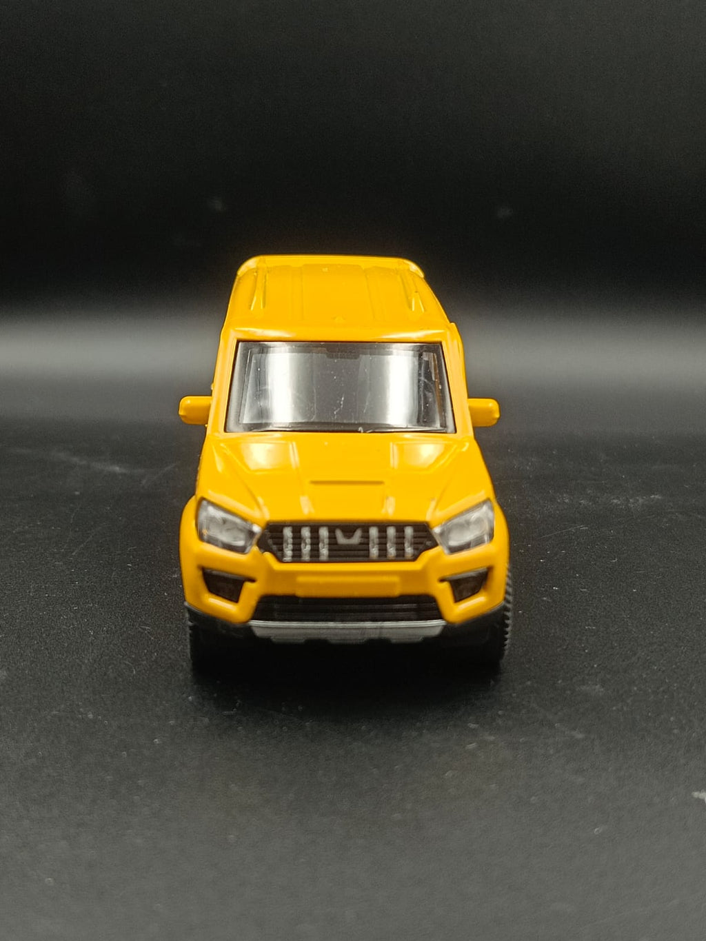 MCFIVE Mahindra Scorpio S11 Diecast Scale Model - Yellow