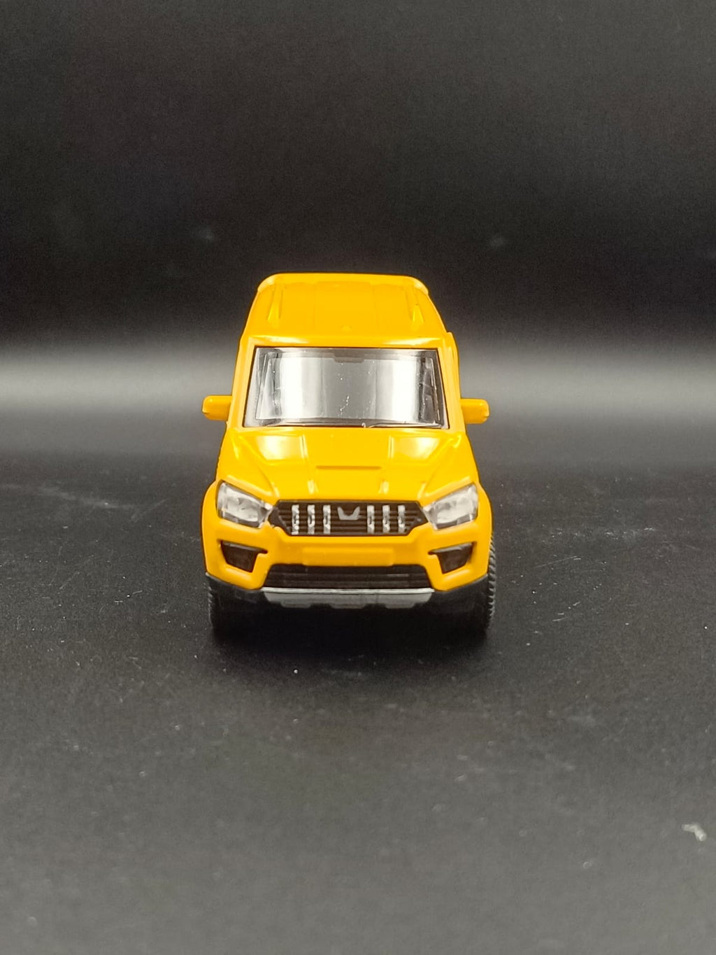 MCFIVE Mahindra Scorpio S11 Diecast Scale Model - Yellow