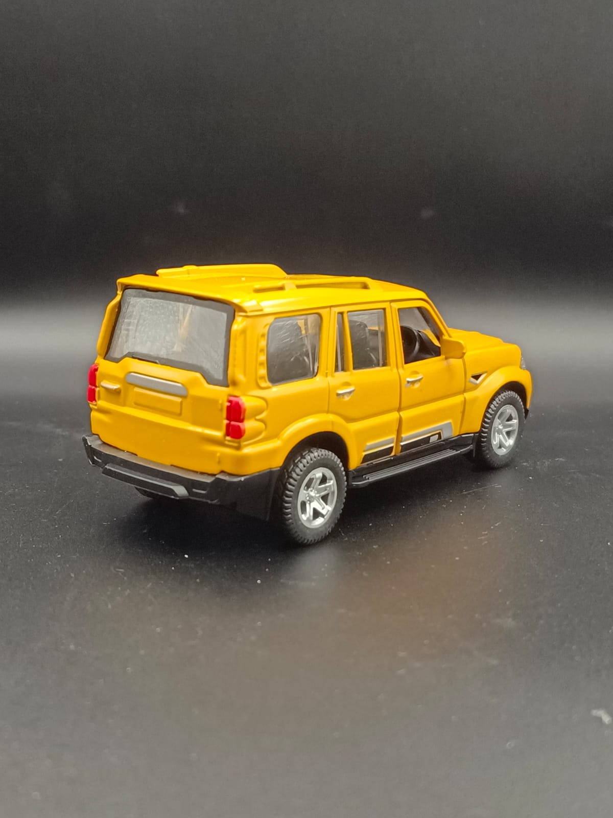 MCFIVE Mahindra Scorpio S11 Diecast Scale Model - Yellow