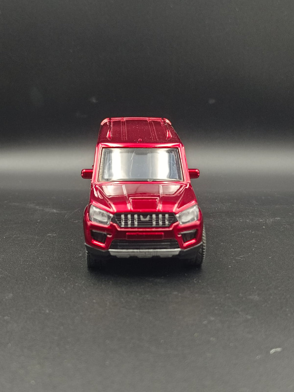 MCFIVE Mahindra Scorpio S11 Diecast Scale Model - Red
