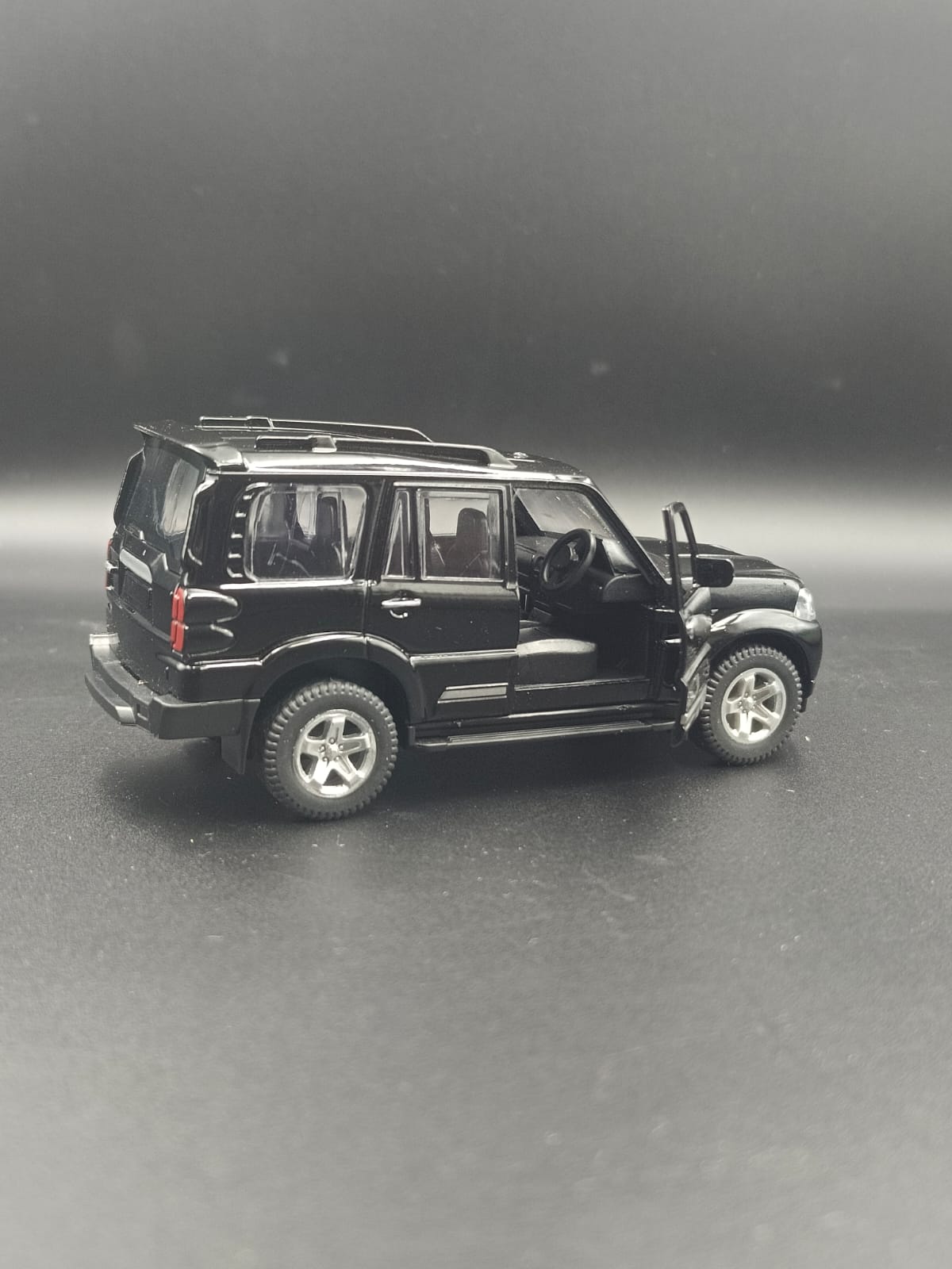 MC5 Mahindra Scorpio S11 Diecast Toy Car - Black SUV Scale Model