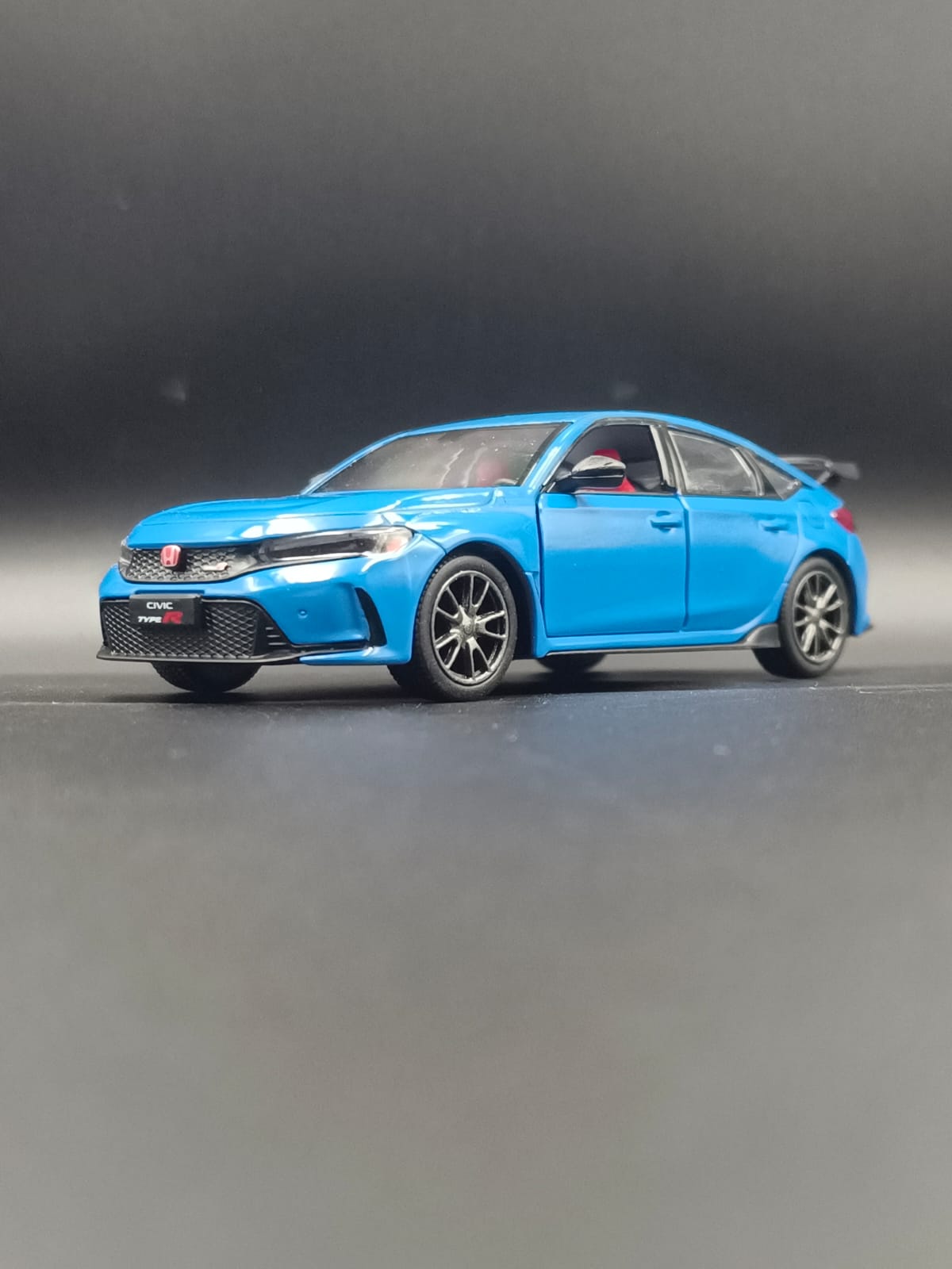 Kinsmart 2024 Honda Civic Type R Diecast Model Car (1:36 Scale Licensed) Blue