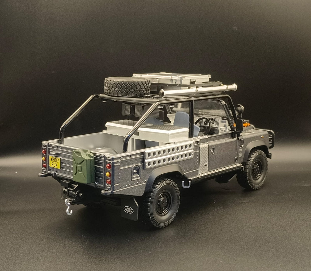 Jinlifang 1:24 Scale 6x6 Off-Road Alloy Die-Cast Model Truck - Grey