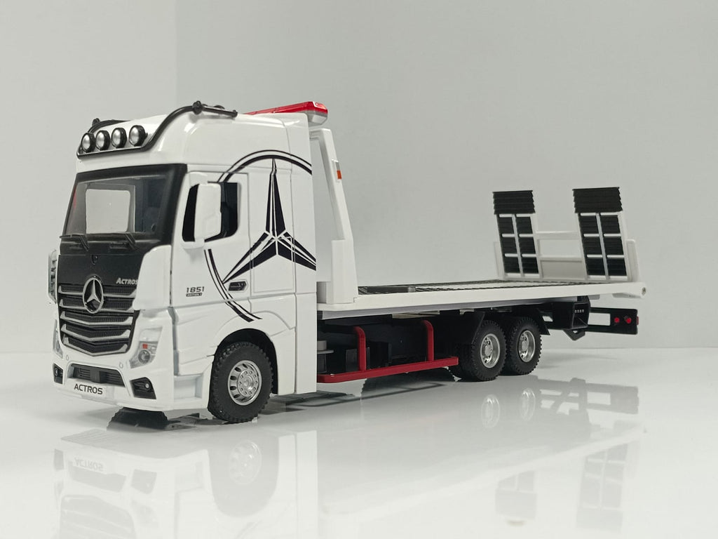 1:24 Mercedes-Benz Actros 1851 Flatbed Tow Truck Diecast Model - White