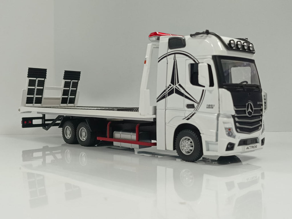 1:24 Mercedes-Benz Actros 1851 Flatbed Tow Truck Diecast Model - White