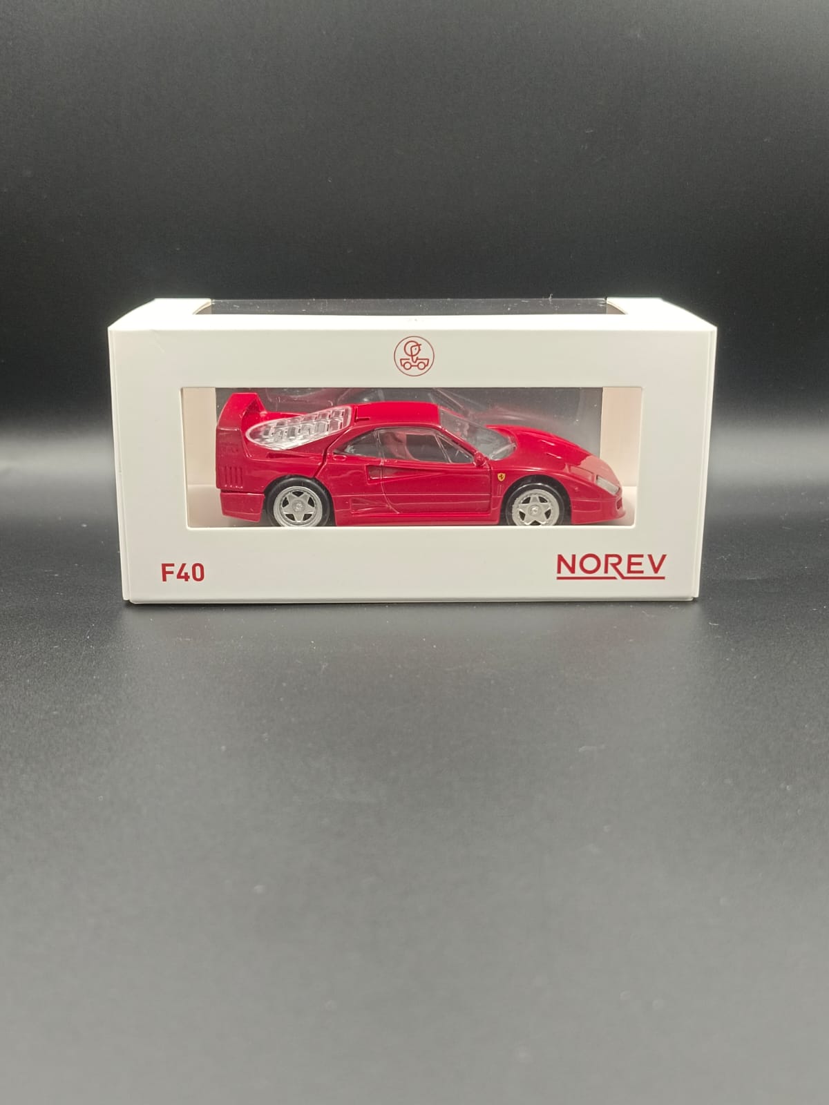 1/43 Norev Ferrari F40 (1987) Diecast Scale Model Car - RedProduct Description