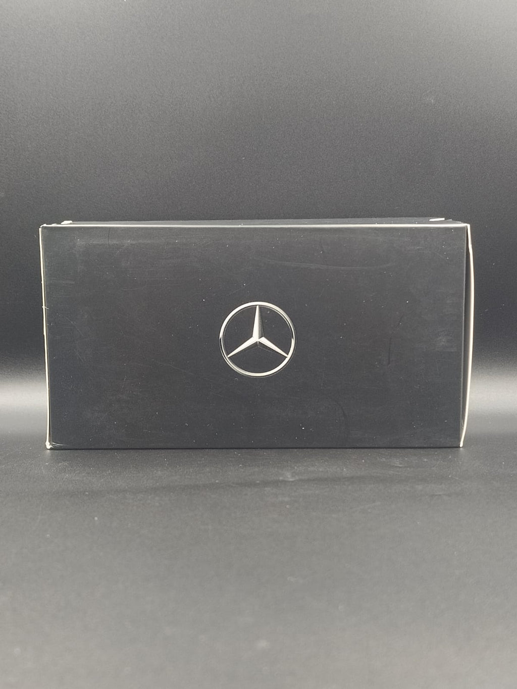 Mercedes-Benz C-Class (C-Klasse) Dealer Edition 1:43 Scale Diecast Model – Spectral Blue